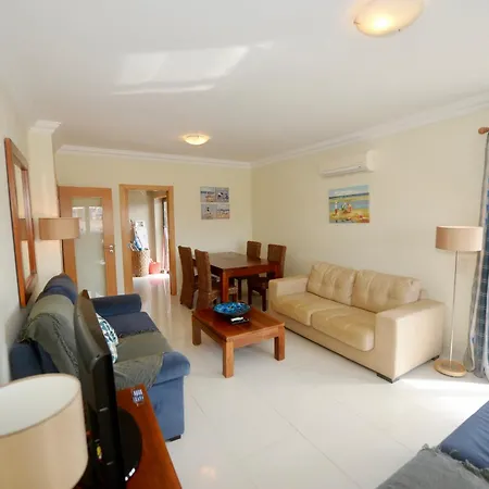 Pebble - 1 Bedroom Sleeps 5 With Pool & Tennis Court * Sao Martinho do Porto
