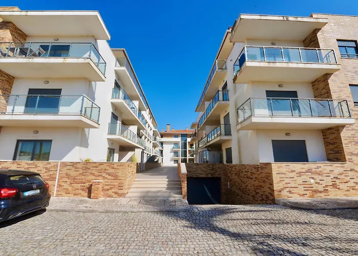 Pebble - 1 Bedroom Sleeps 5 With Pool & Tennis Court Daire *