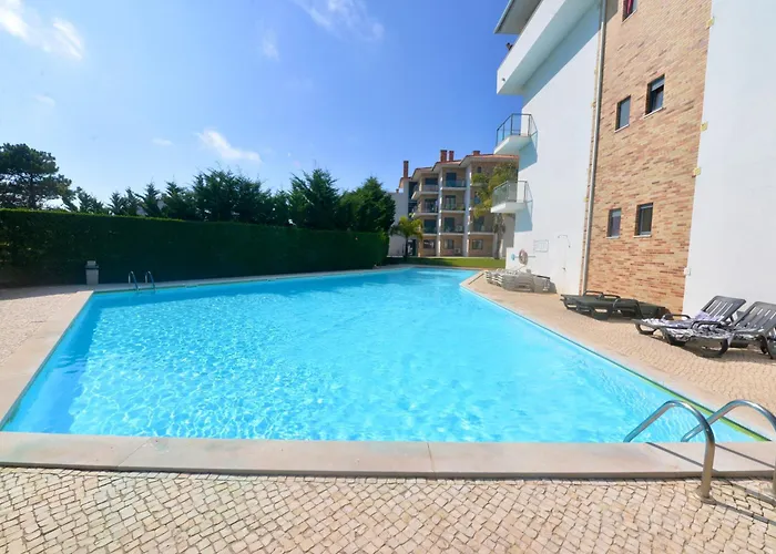 Daire Pebble - 1 Bedroom Sleeps 5 With Pool & Tennis Court